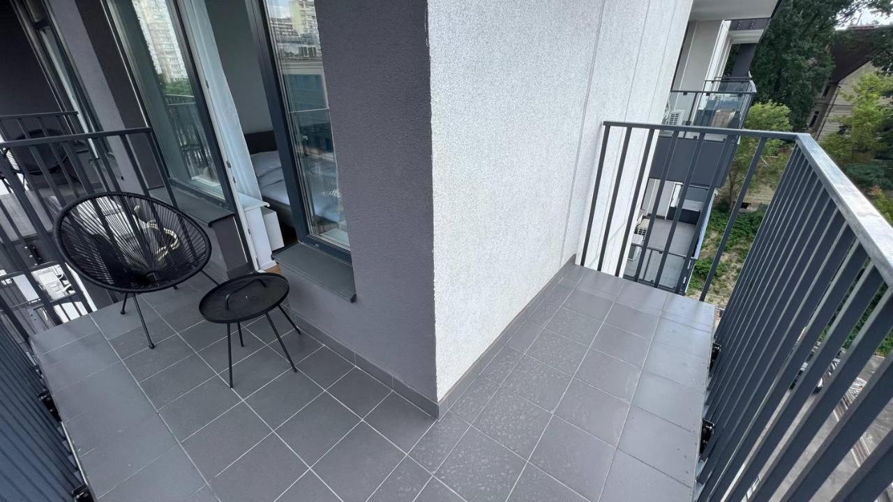 キエフCube Houseアパートメント エクステリア 写真